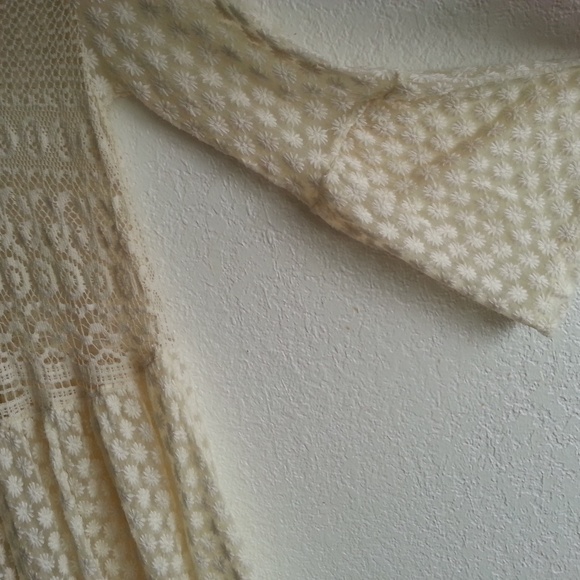 C&V Chelsea and Violet | Ivory dress/swim cover M - Picture 4 of 4